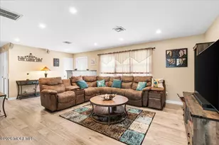 1633 2nd Ave, Toms River Township, NJ 08757 - Photo 8