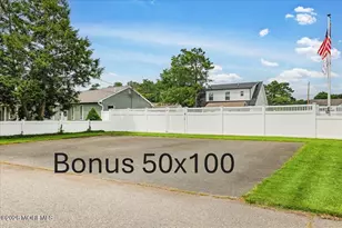 1633 2nd Ave, Toms River Township, NJ 08757 - Photo 2