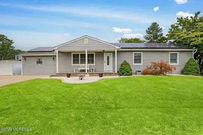 1633 2nd Avenue, Toms River Township, NJ 08757 - Photo 1