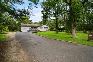 574 Henry St, Jackson, NJ 08527 - Photo 2