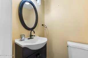 79 Main St, Englishtown, NJ 07726 - Photo 18