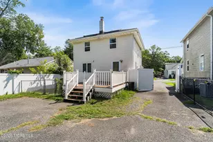 79 Main St, Englishtown, NJ 07726 - Photo 32