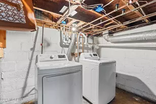 79 Main St, Englishtown, NJ 07726 - Photo 30