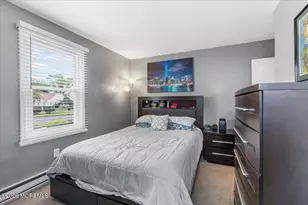 117 Lowens Strasse, Freehold, NJ 07728 - Photo 18