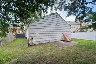 826 Arbordale Dr, Keyport, NJ 07735 - Photo 2
