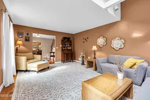 1 Cherry Hill Rd, Holmdel, NJ 07733 - Photo 10