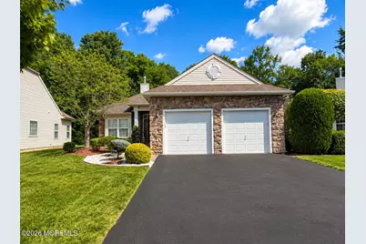 111 Fontaine Court, Monroe Township, NJ 08831 - Photo 2