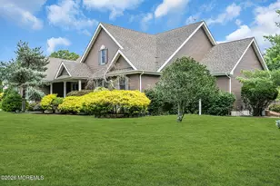 2303 Donna Dee Ct, Toms River Township, NJ 08755 - Photo 2