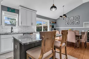 22 Roberts Dr, Neptune Township, NJ 07753 - Photo 12