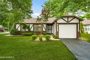 3 Hampton Dr, Marlboro Township, NJ 07746 - Photo 2