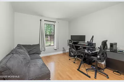 303 Wellington Pl, Aberdeen Township, NJ 07747 - Photo 10