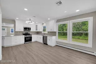 47 Doral Dr, Toms River Township, NJ 08757 - Photo 8