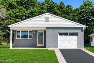 47 Doral Dr, Toms River Township, NJ 08757 - Photo 1