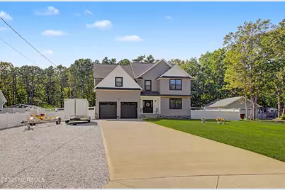 562 Egenolf Avenue, Berkeley, NJ 08721 - Photo 2