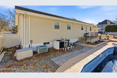 603 Carol Avenue, Oakhurst, NJ 07755 - Photo 36
