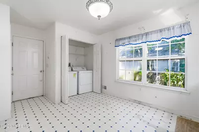 711 Anglesea Avenue, Ocean Gate, NJ 08740 - Photo 12