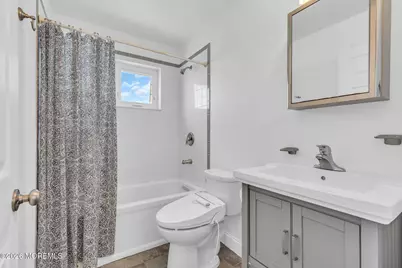 655 Front Street, Union Beach, NJ 07735 - Photo 44