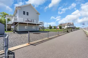 655 Front St, Union Beach, NJ 07735 - Photo 8
