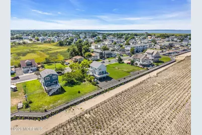 655 Front Street, Union Beach, NJ 07735 - Photo 46