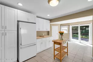 13 Sanford St, Manalapan Township, NJ 07726 - Photo 10