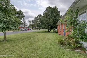 71 Bellhaven Ct, Manchester Township, NJ 08759 - Photo 12