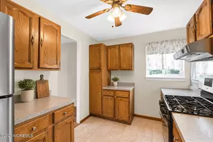 342 Aldrich Rd, Howell Township, NJ 07731 - Photo 8