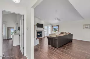 104 Catherine Ln, Manahawkin, NJ 08050 - Photo 8