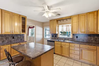 603 Carol Avenue, Oakhurst, NJ 07755 - Photo 8