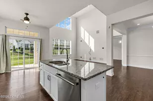 27 Flagstone Ct, Freehold, NJ 07728 - Photo 10