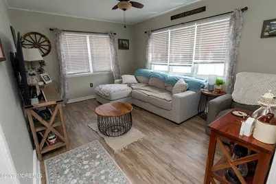 920 S Concourse, Keyport, NJ 07735 - Photo 4
