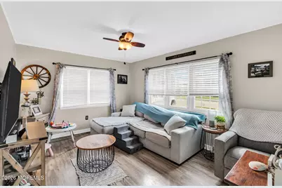 920 S Concourse, Keyport, NJ 07735 - Photo 6