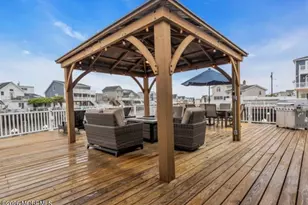 129 Jeteemale Dr, Manahawkin, NJ 08050 - Photo 4