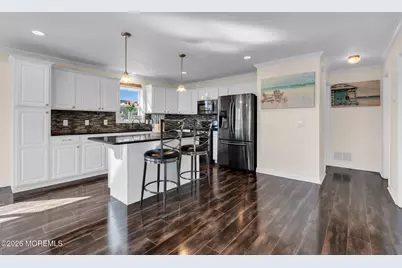 607 Bay Avenue, Union Beach, NJ 07735 - Photo 10