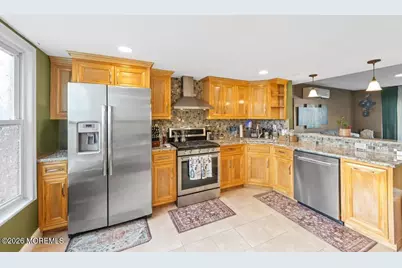 7 Beachway Avenue #6, Keansburg, NJ 07734 - Photo 14