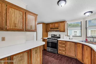 103 Briarwood Court, Whiting, NJ 08759 - Photo 8