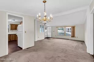 103 Briarwood Ct, Whiting, NJ 08759 - Photo 6