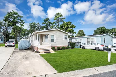 103 Briarwood Court, Whiting, NJ 08759 - Photo 4