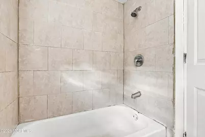 64 Fabyan Place, Newark, NJ 07108 - Photo 18