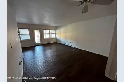 106 E Edinburgh Lane, Lakewood, NJ 08701 - Photo 22