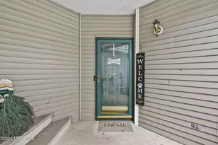 12 Cypress Ct, Clinton, NJ 08809 - Photo 1