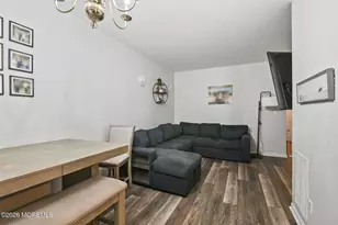 12 Cypress Ct, Clinton, NJ 08809 - Photo 4
