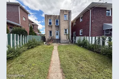 709 Stuyvesant Avenue, Lyndhurst Township, NJ 07071 - Photo 2