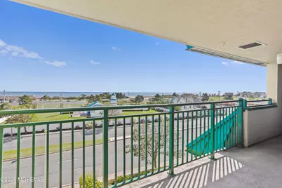 422 Ocean Boulevard N #4F, Long Branch, NJ 07740 - Photo 4