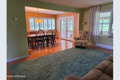 6 Burns Court, Brick, NJ 08724 - Photo 4