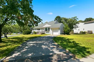 5 Peach Dr, Hazlet Township, NJ 07730 - Photo 24