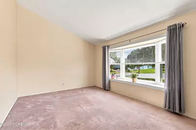 5 Peach Drive, Hazlet Township, NJ 07730 - Photo 4