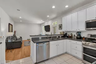 155 Shinnecock Dr, Manalapan Township, NJ 07726 - Photo 16