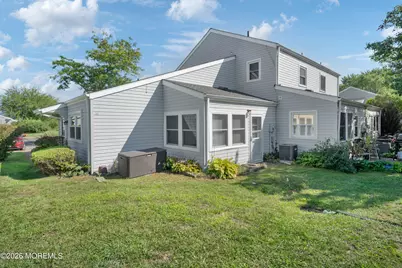 18 Mediterranean Court, Barnegat, NJ 08005 - Photo 4