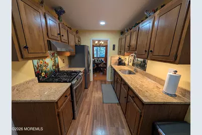 19 Elizabeth Court, Tinton Falls, NJ 07724 - Photo 8