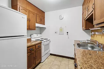 22C Yorkshire Court, Manchester Township, NJ 08759 - Photo 4